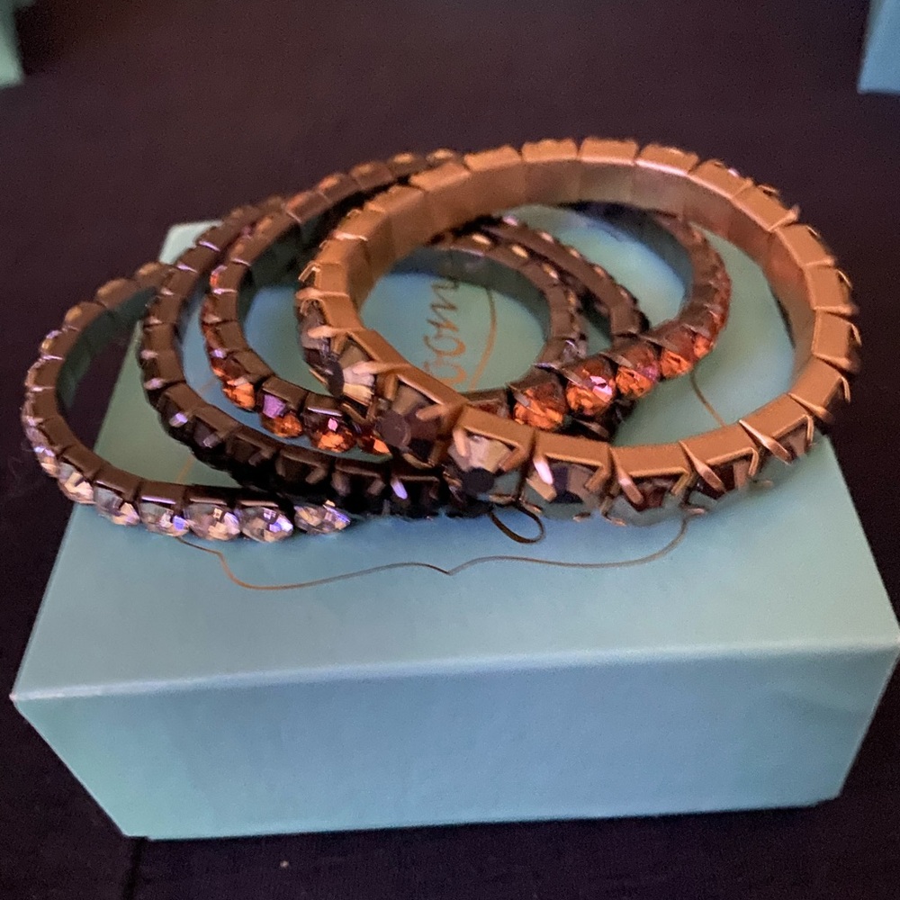 JBloom NIB Manhattan set of 4 Stretch Bracelets